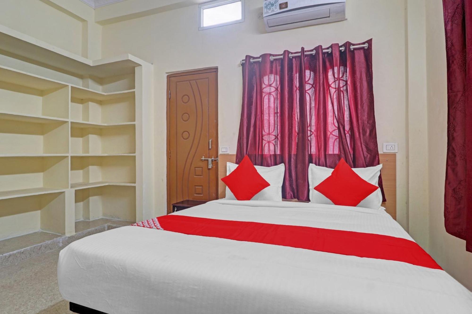 Super Hotel O Rbs Square Langer Houz Haidar Sahibguda エクステリア 写真