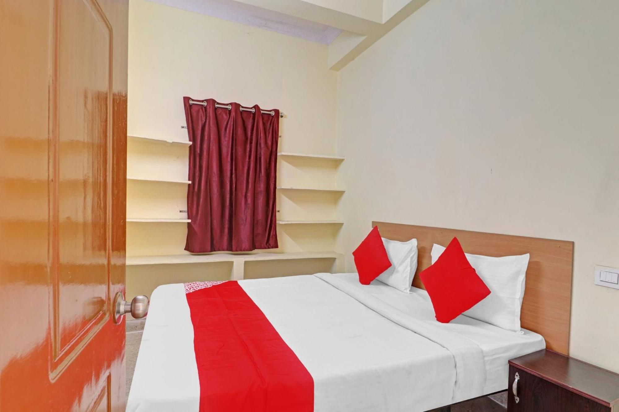 Super Hotel O Rbs Square Langer Houz Haidar Sahibguda エクステリア 写真